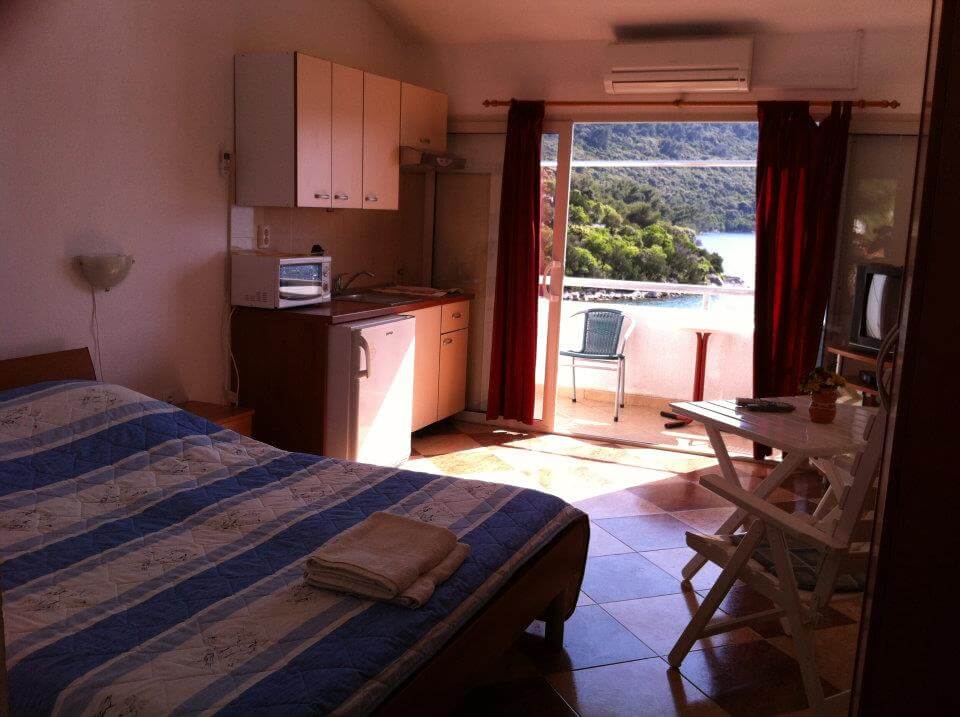 lastovo apartments